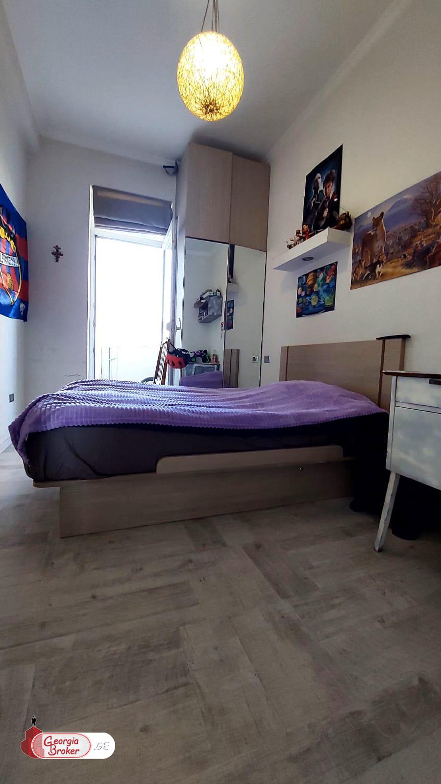 nearly repaired 4-room apartment for sale